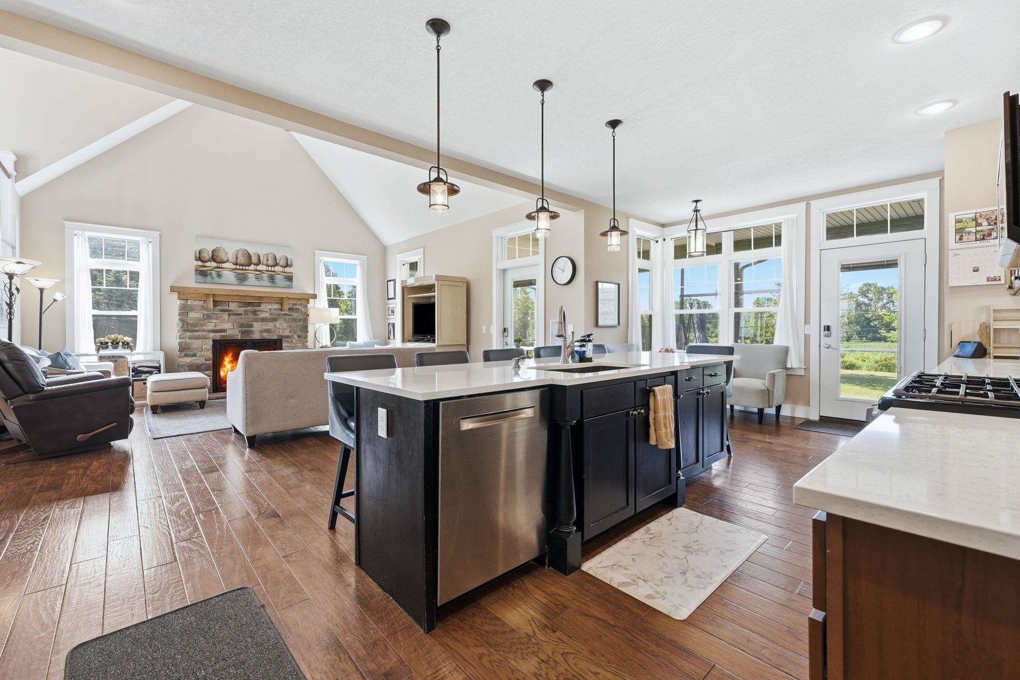 911 Hawthorn Drive Warsaw IN 46582