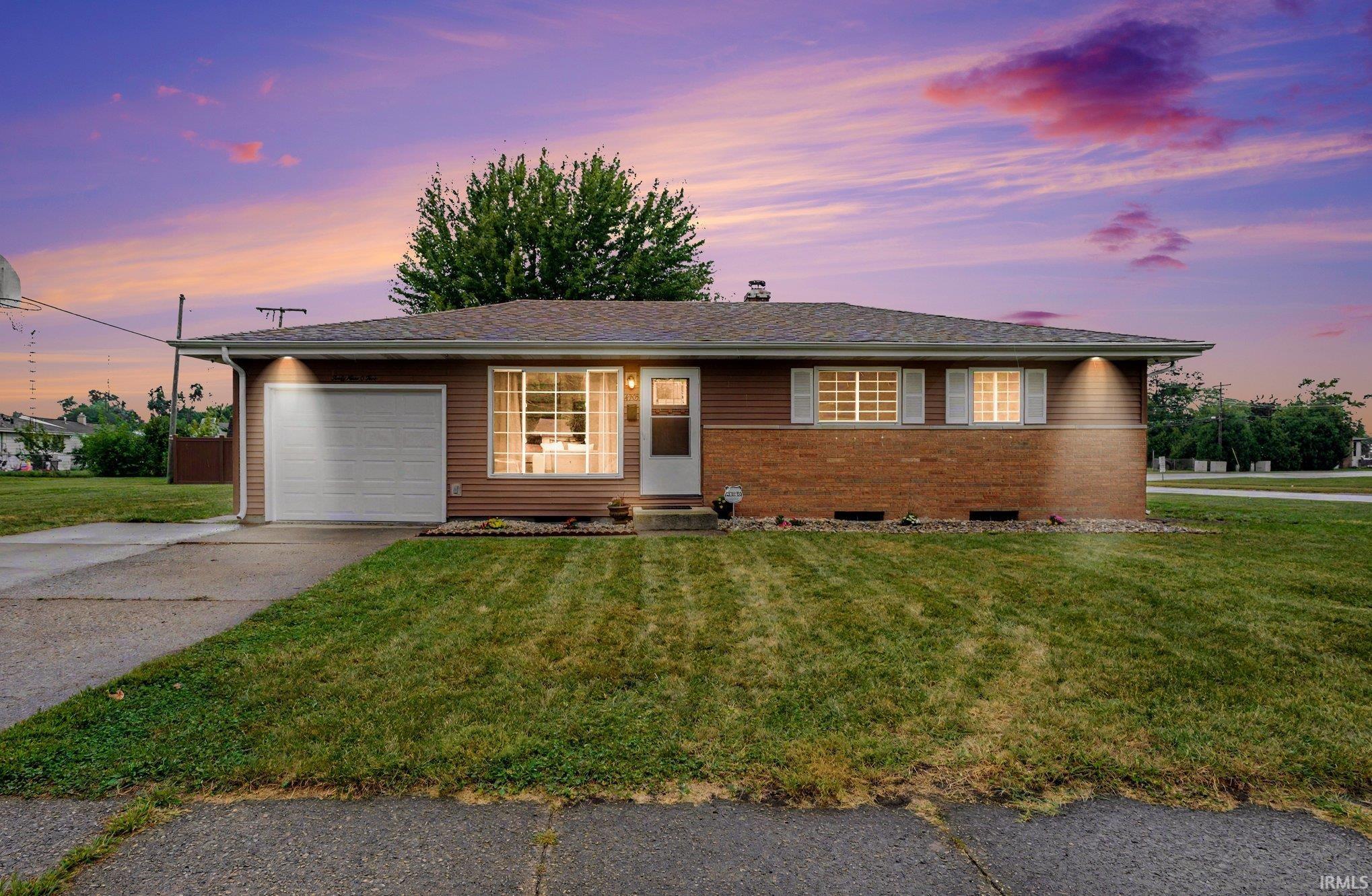 4905 Ford Street South Bend IN 46619