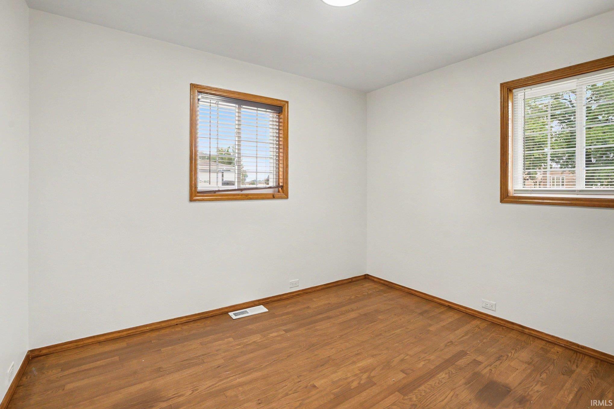 4905 Ford Street South Bend IN 46619