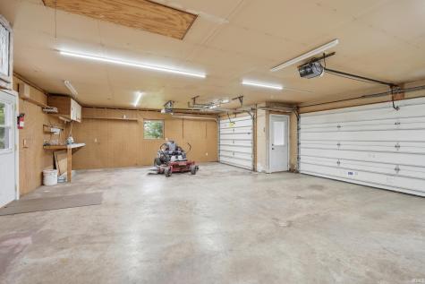 1366 E Us Highway 33 -57 Churubusco IN 46723