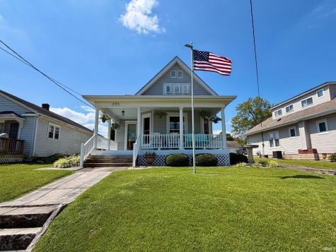 205 Lincoln Avenue Bedford IN 47421