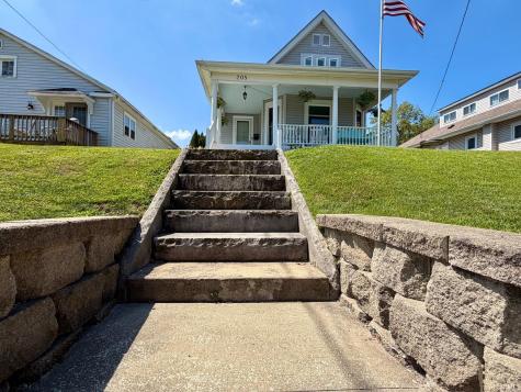 205 Lincoln Avenue Bedford IN 47421