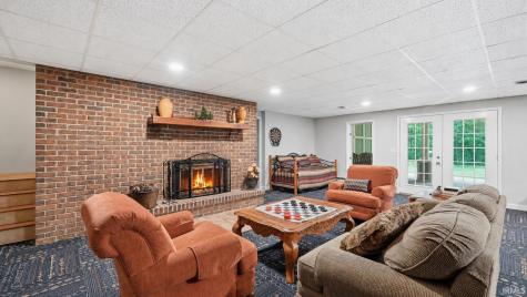 96 S Sassafras Lane New Castle IN 47362