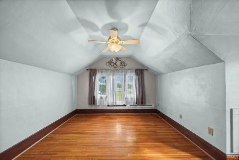309 E Walnut Street Chalmers IN 47929