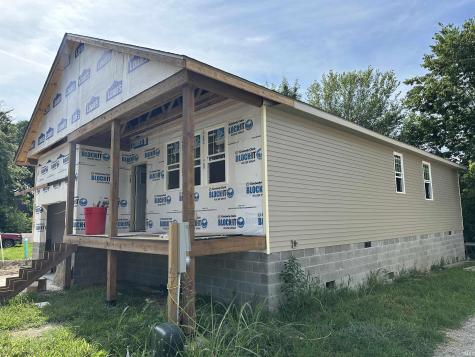 48 W Clay Street Spencer IN 47460