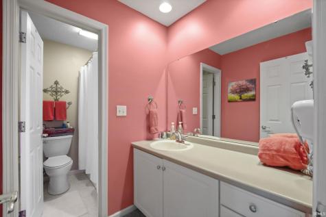 821 Red Oaks Lane Lafayette IN 47909