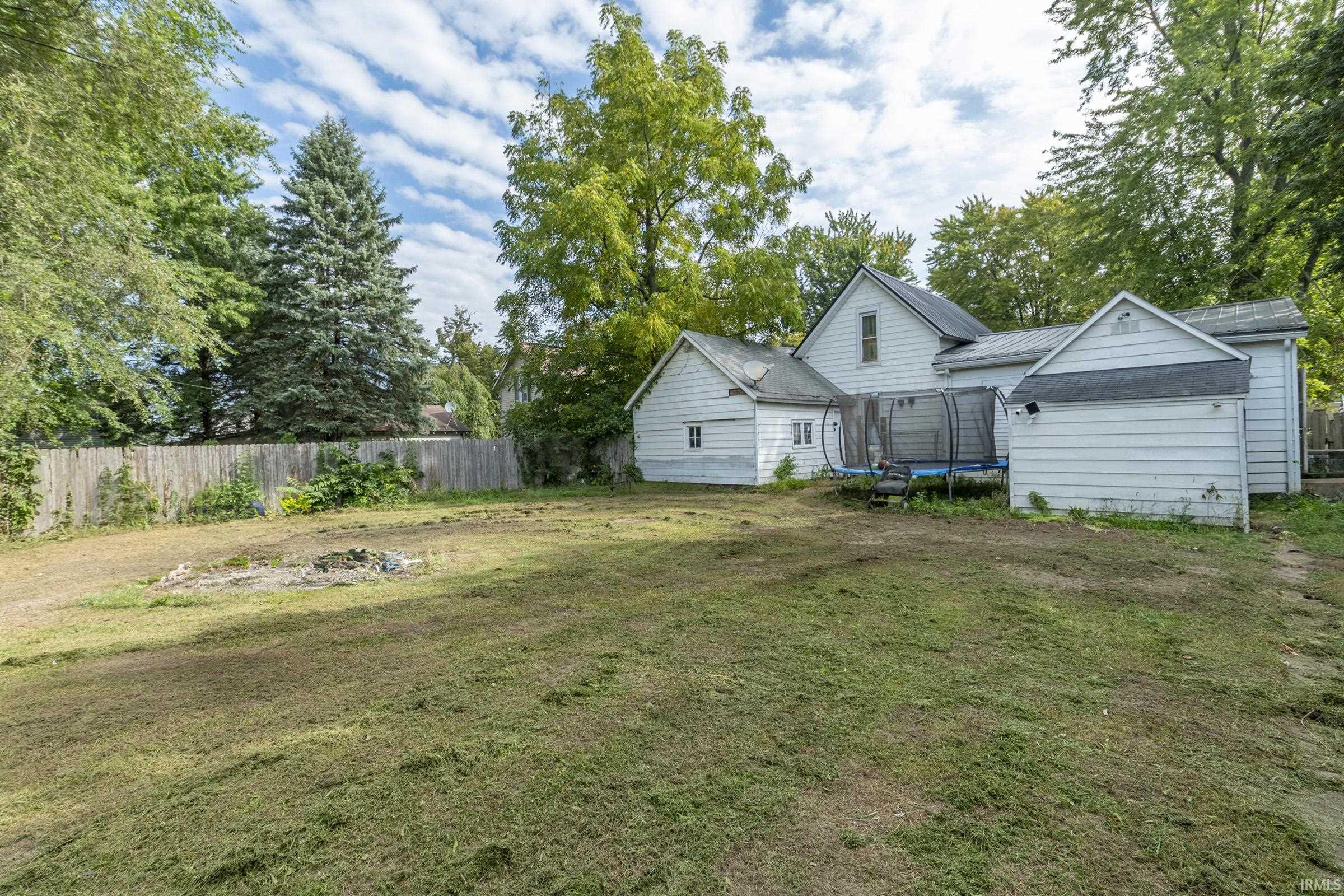 305 N West Street Milford IN 46542
