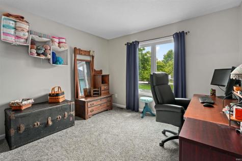 728 Pellston Court Fort Wayne IN 46825