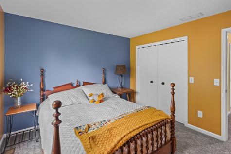 728 Pellston Court Fort Wayne IN 46825