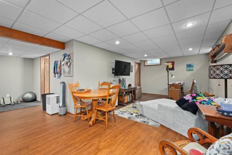 728 Pellston Court Fort Wayne IN 46825