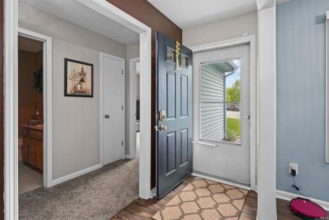 728 Pellston Court Fort Wayne IN 46825