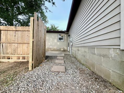 2317 I Street Bedford IN 47421