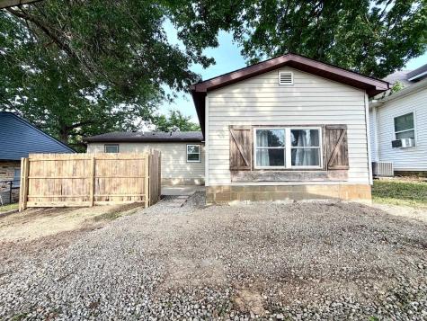 2317 I Street Bedford IN 47421