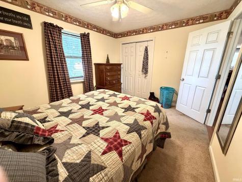 2317 I Street Bedford IN 47421