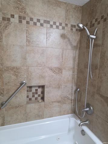 801 N Paddington Way Ellettsville IN 47429