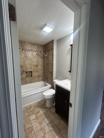 801 N Paddington Way Ellettsville IN 47429