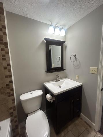 801 N Paddington Way Ellettsville IN 47429