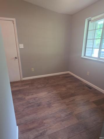 801 N Paddington Way Ellettsville IN 47429