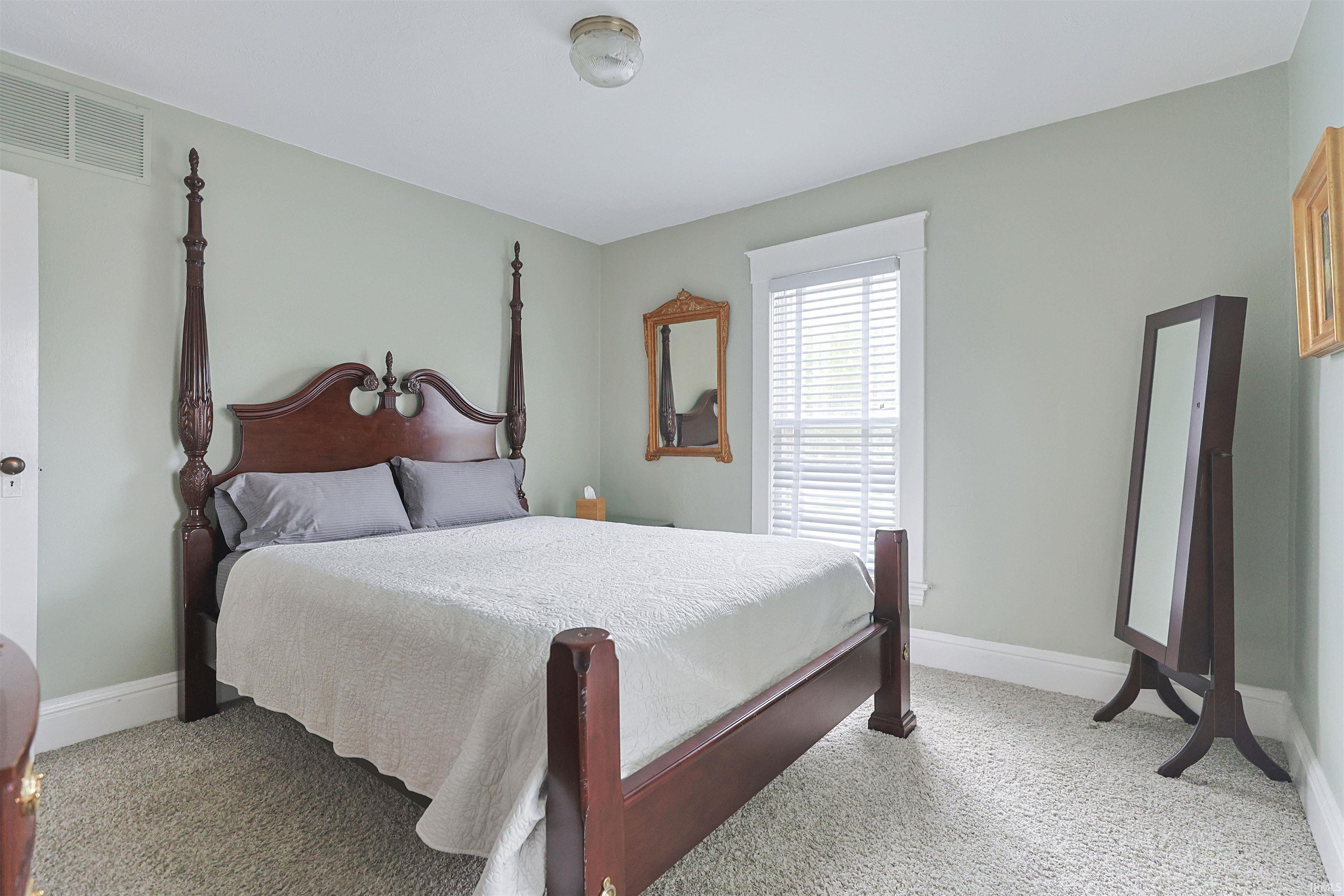 1003 Riverside Drive South Bend IN 46616