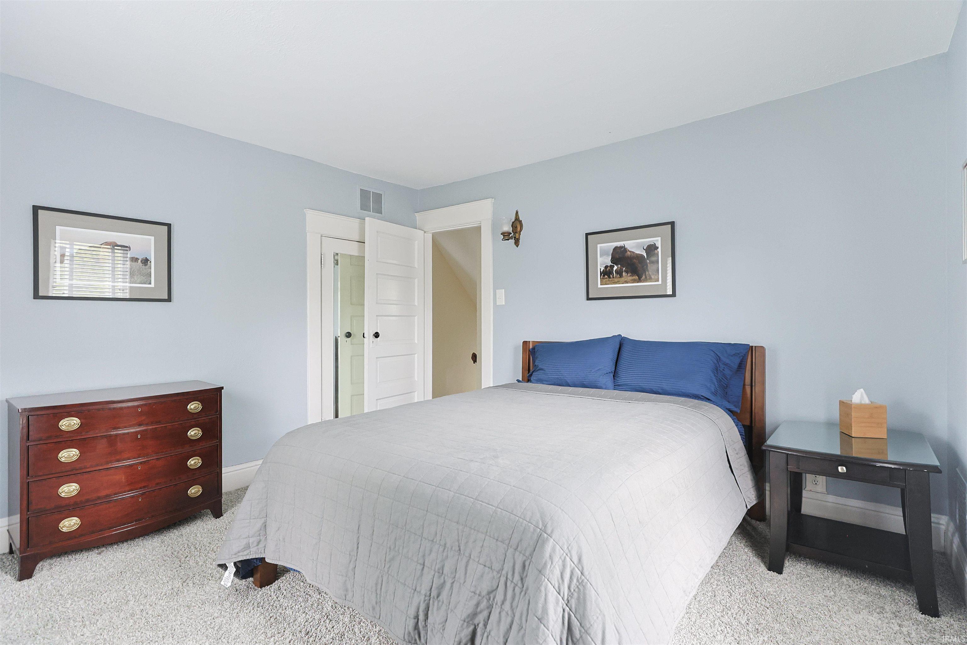 1003 Riverside Drive South Bend IN 46616