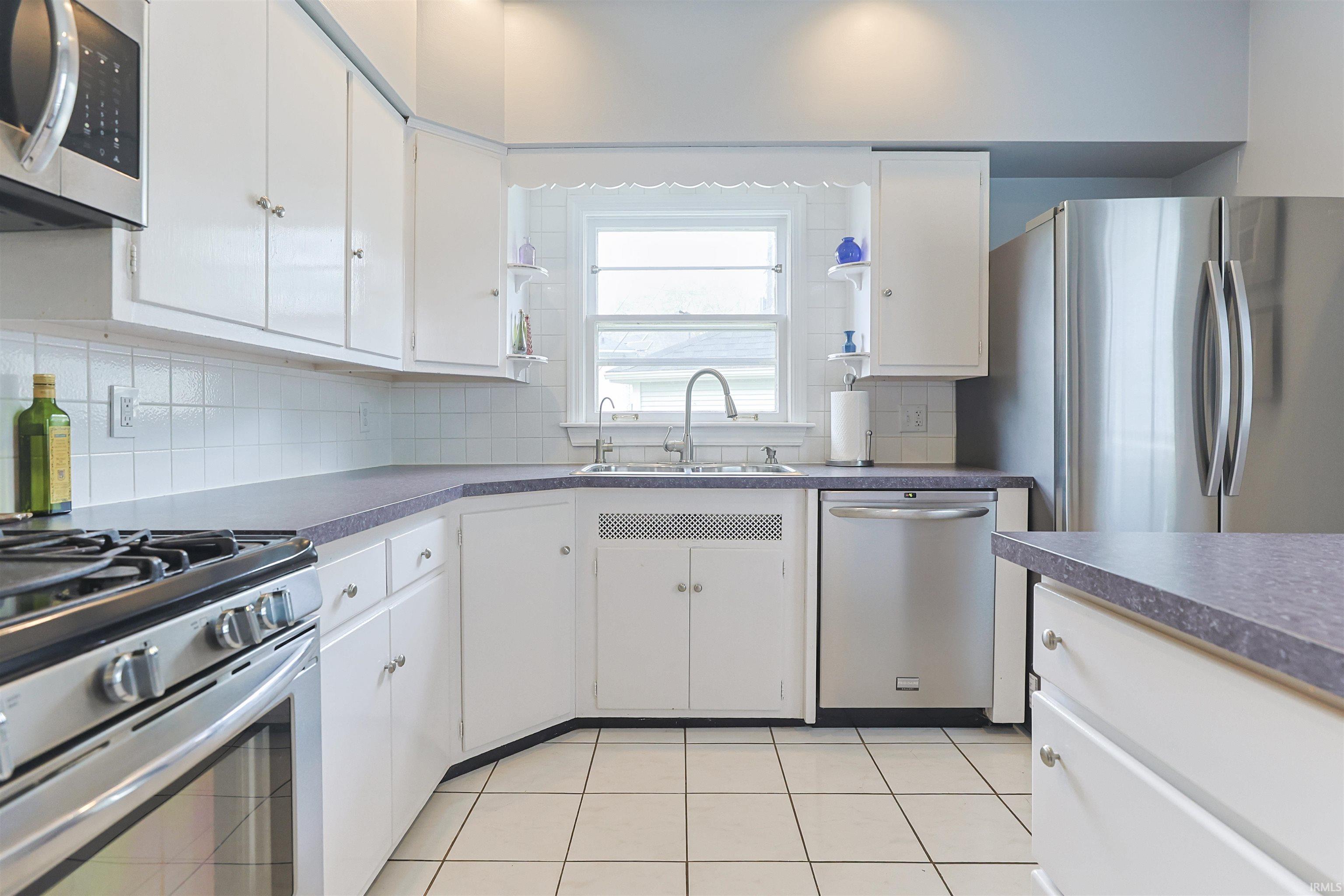 1003 Riverside Drive South Bend IN 46616