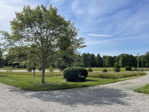 6895 E State Road 54 Road Bloomfield IN 47424