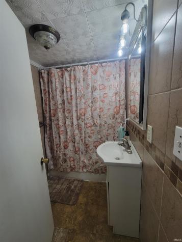 5094 Frances Slocum Trail Marion IN 46952