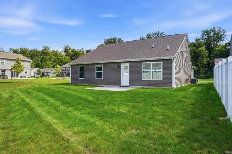 1542 Cuprum Pass Fort Wayne IN 46845