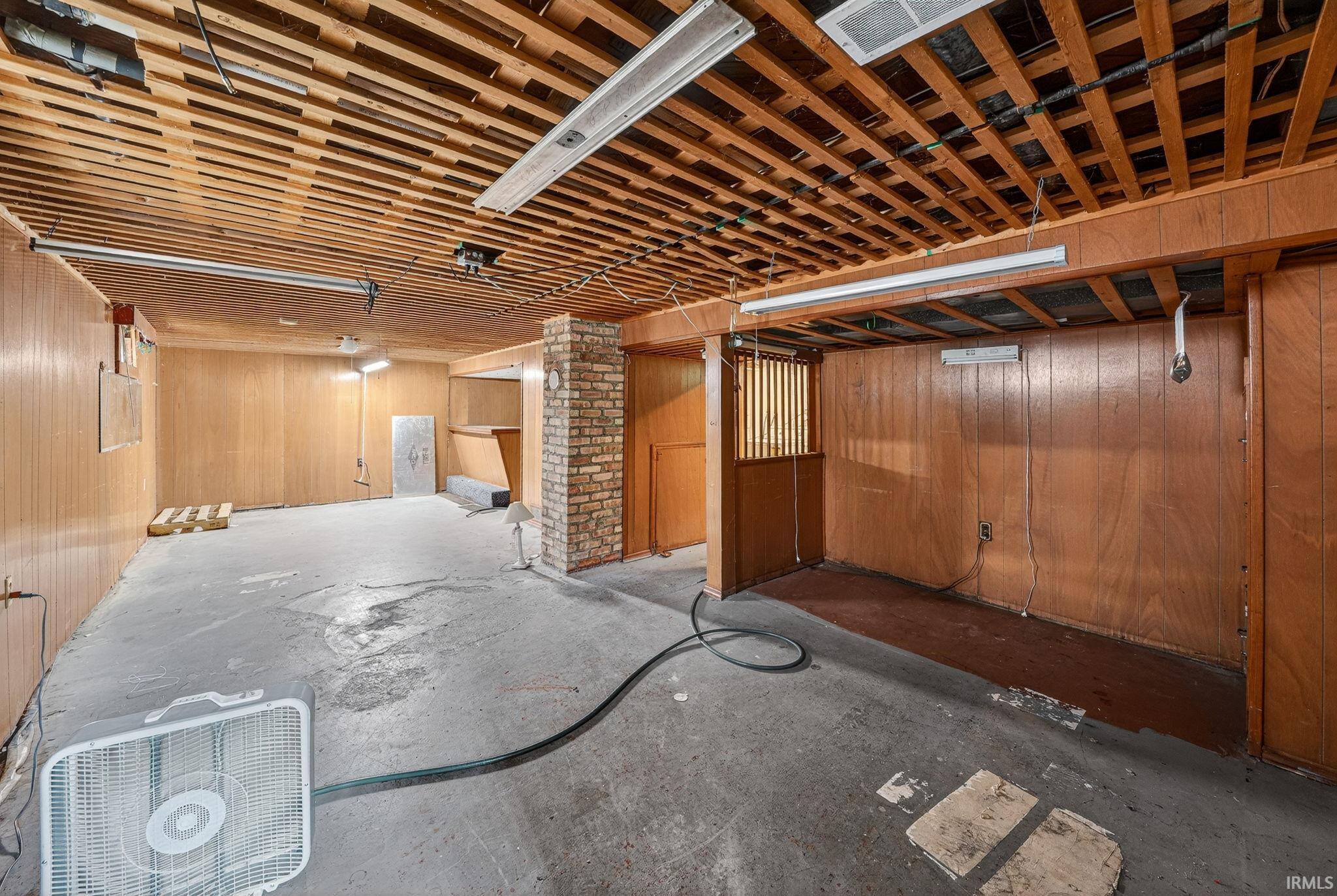 62738 Miami Road South Bend IN 46614