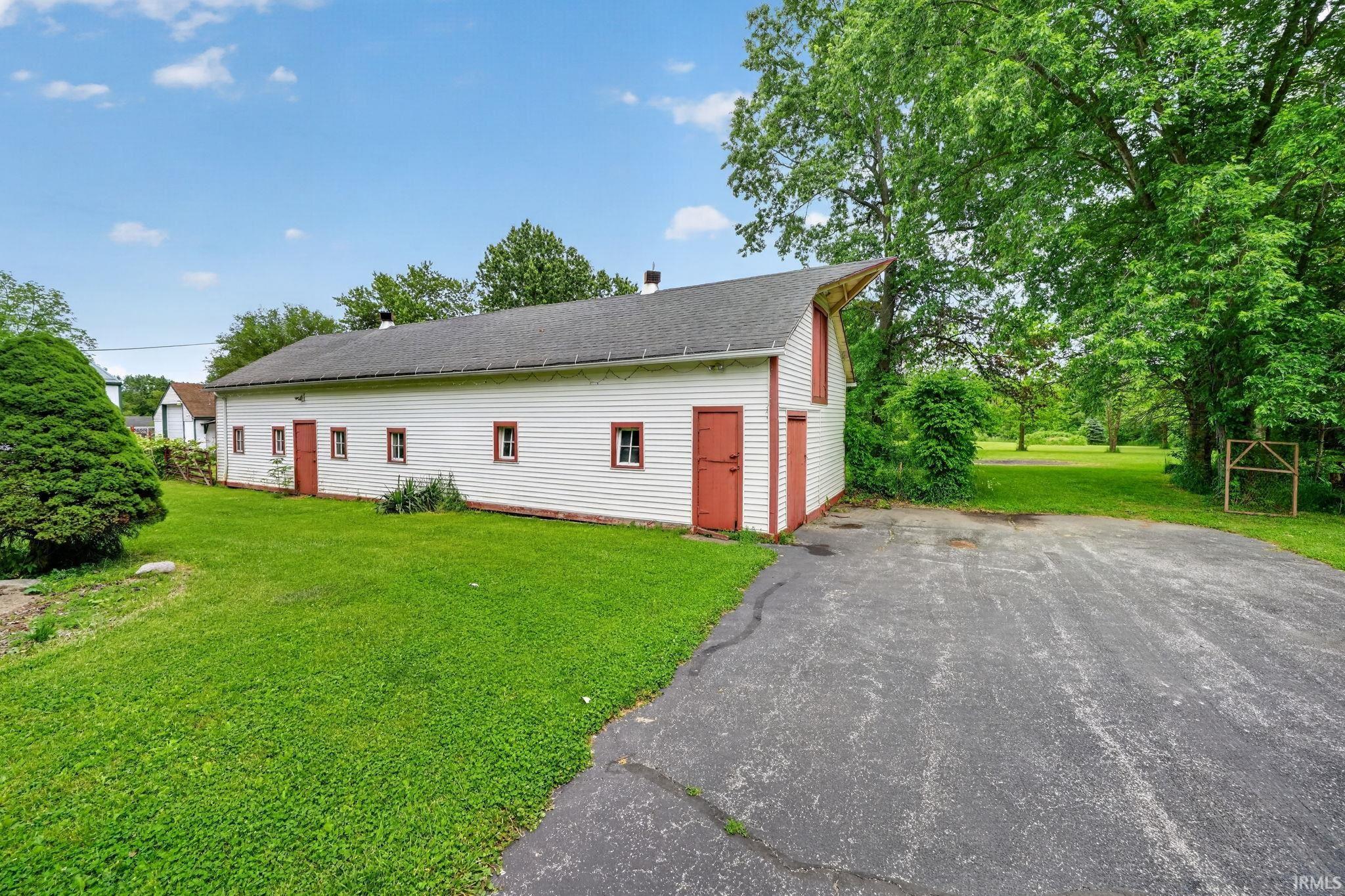 62738 Miami Road South Bend IN 46614