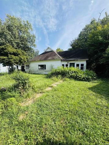 940 Newby Street Mitchell IN 47446
