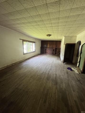 940 Newby Street Mitchell IN 47446