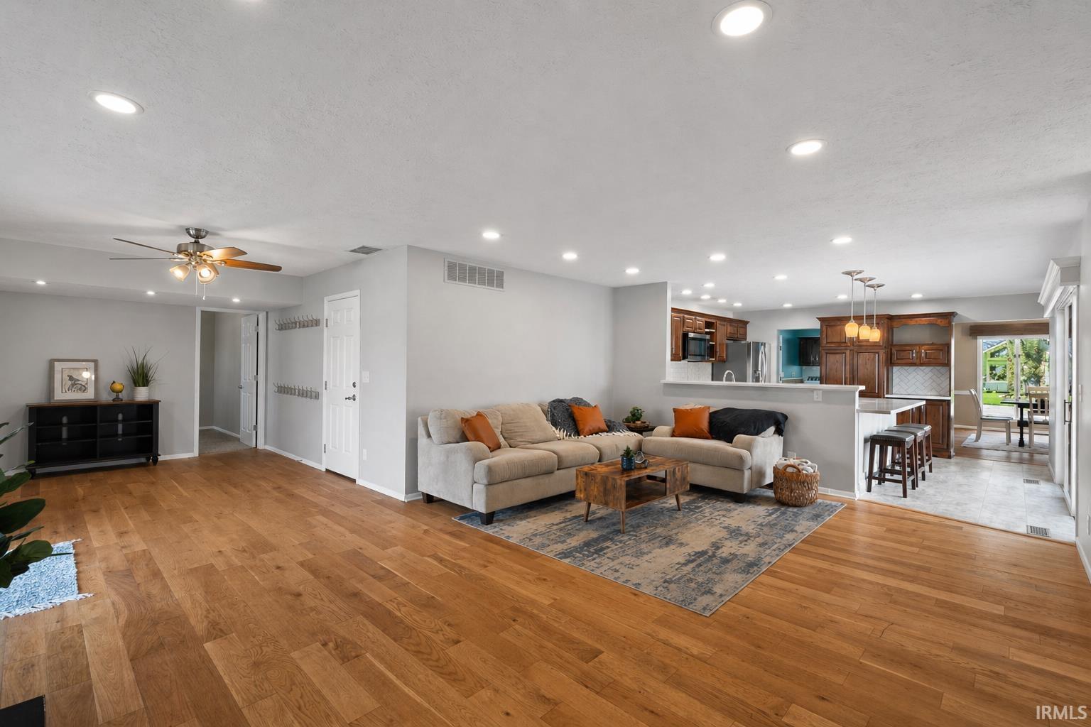 2204 Bluewater Drive Warsaw IN 46580
