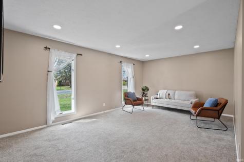 2204 Bluewater Drive Warsaw IN 46580