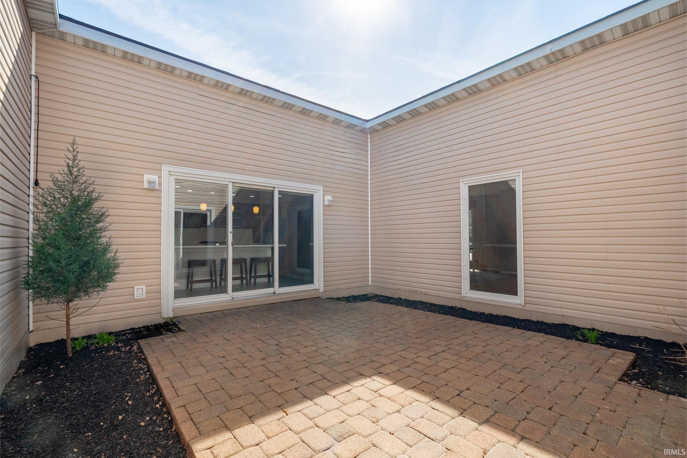 2204 Bluewater Drive Warsaw IN 46580