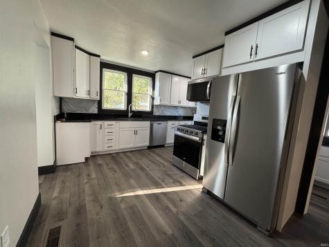 107 E Race Street Odon IN 47562