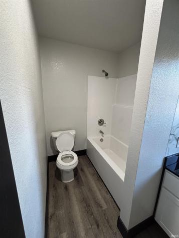107 E Race Street Odon IN 47562