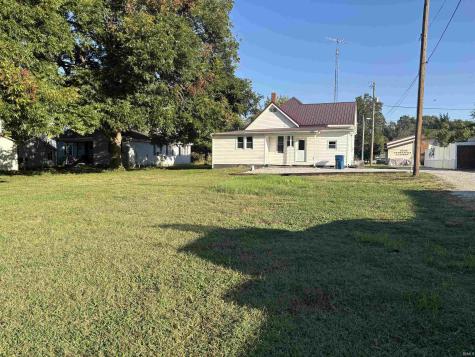 107 E Race Street Odon IN 47562
