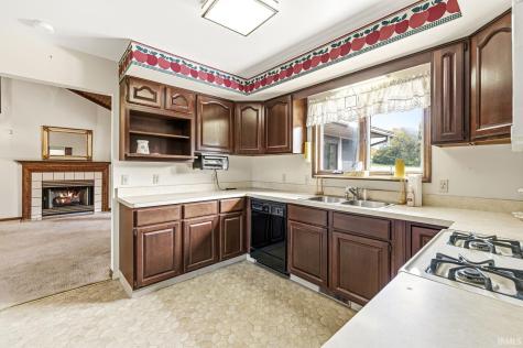 54420 Rose Road South Bend IN 46628