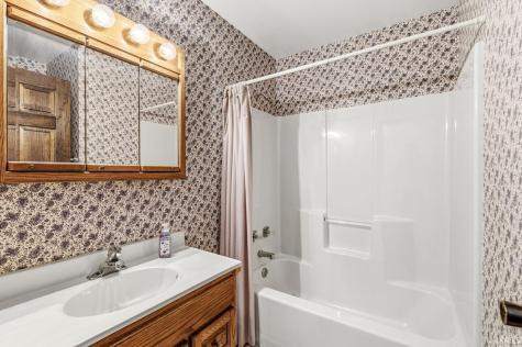 54420 Rose Road South Bend IN 46628