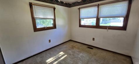 340 E Spring Street Bloomfield IN 47424