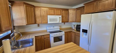 340 E Spring Street Bloomfield IN 47424