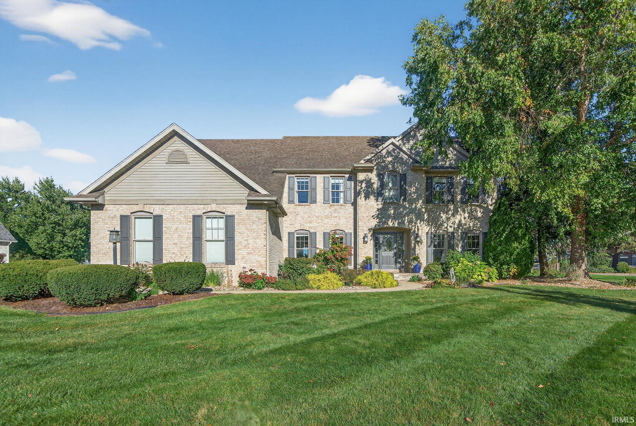 51216 Leeward Point Granger IN 46530