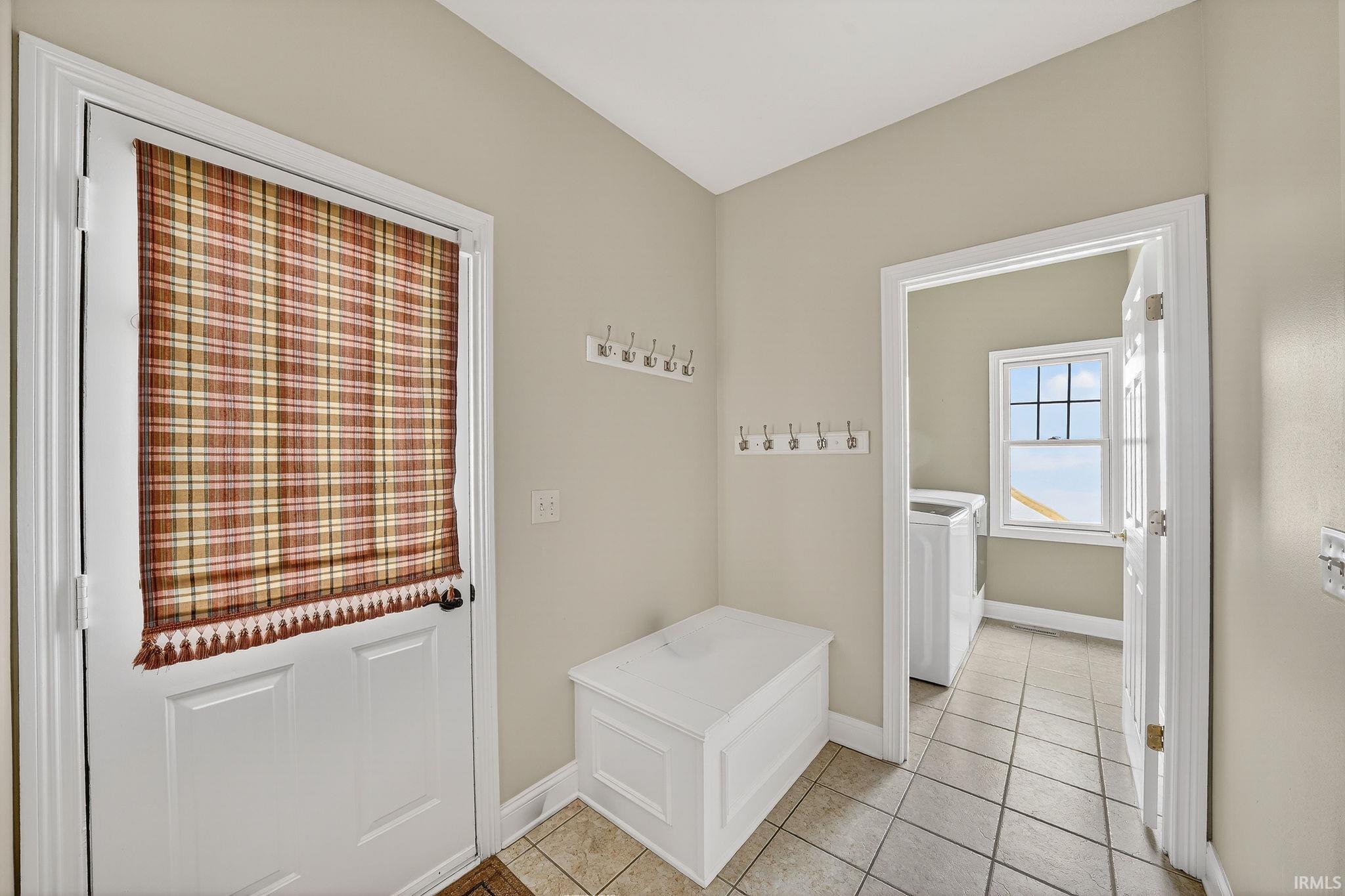 51216 Leeward Point Granger IN 46530