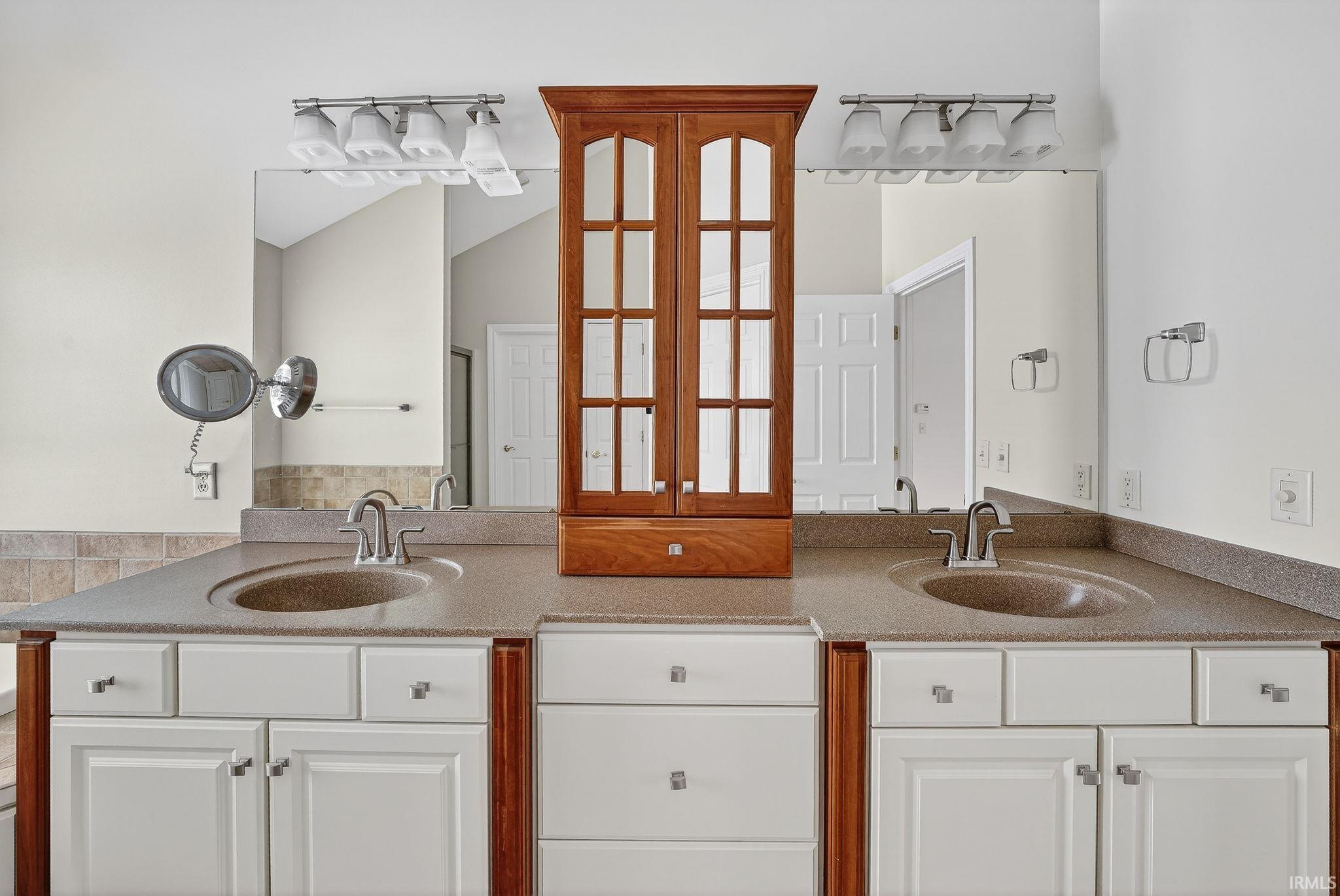 51216 Leeward Point Granger IN 46530
