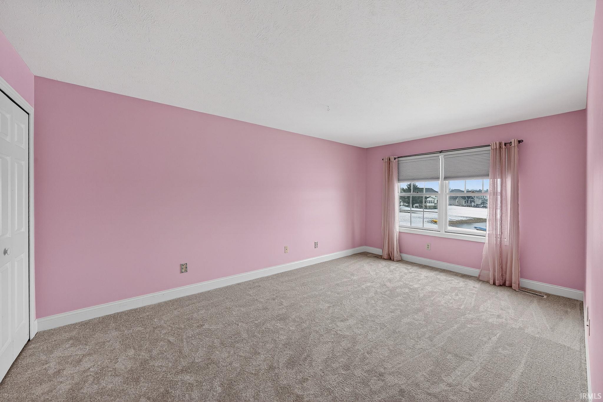 51216 Leeward Point Granger IN 46530