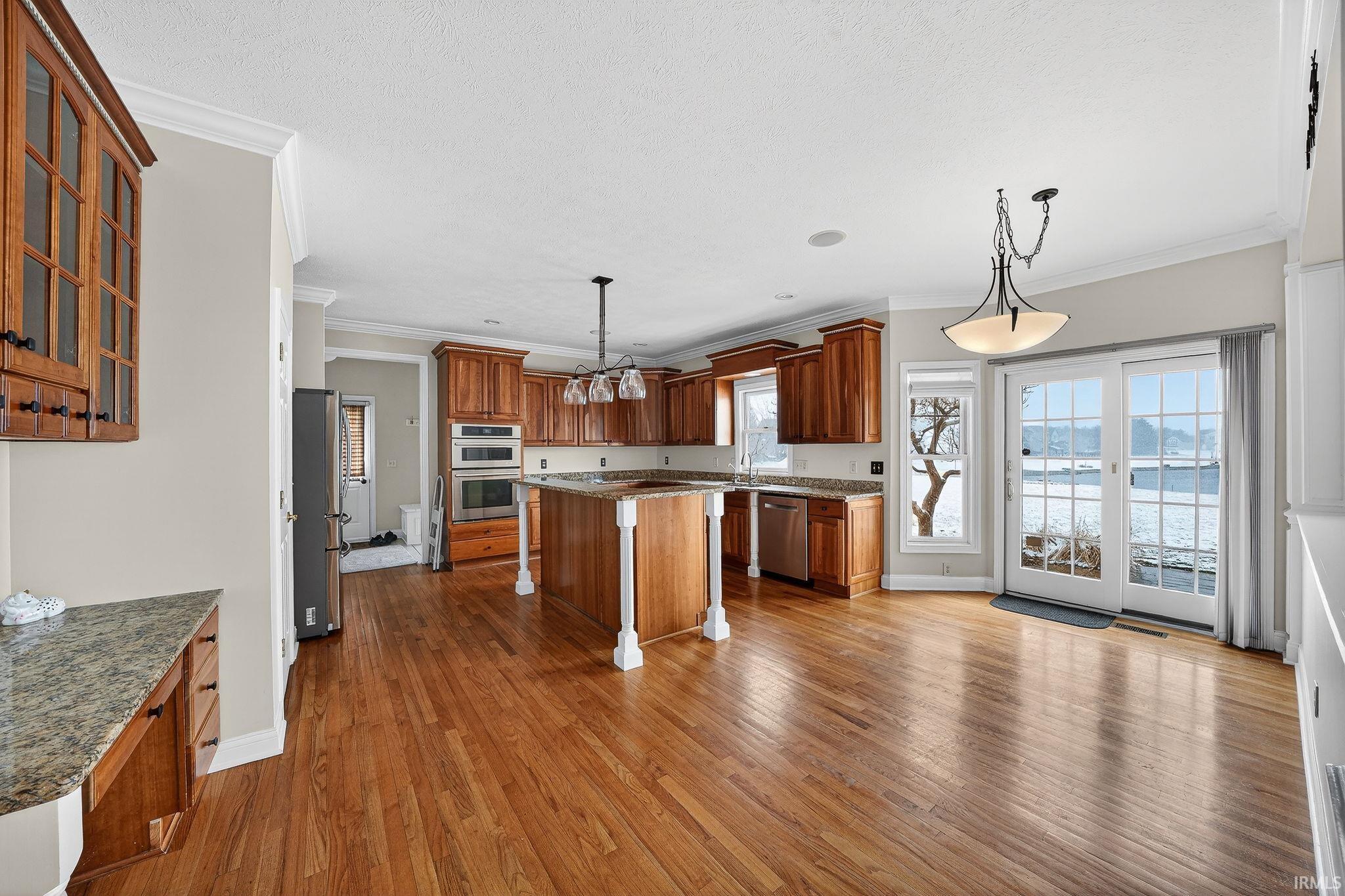 51216 Leeward Point Granger IN 46530