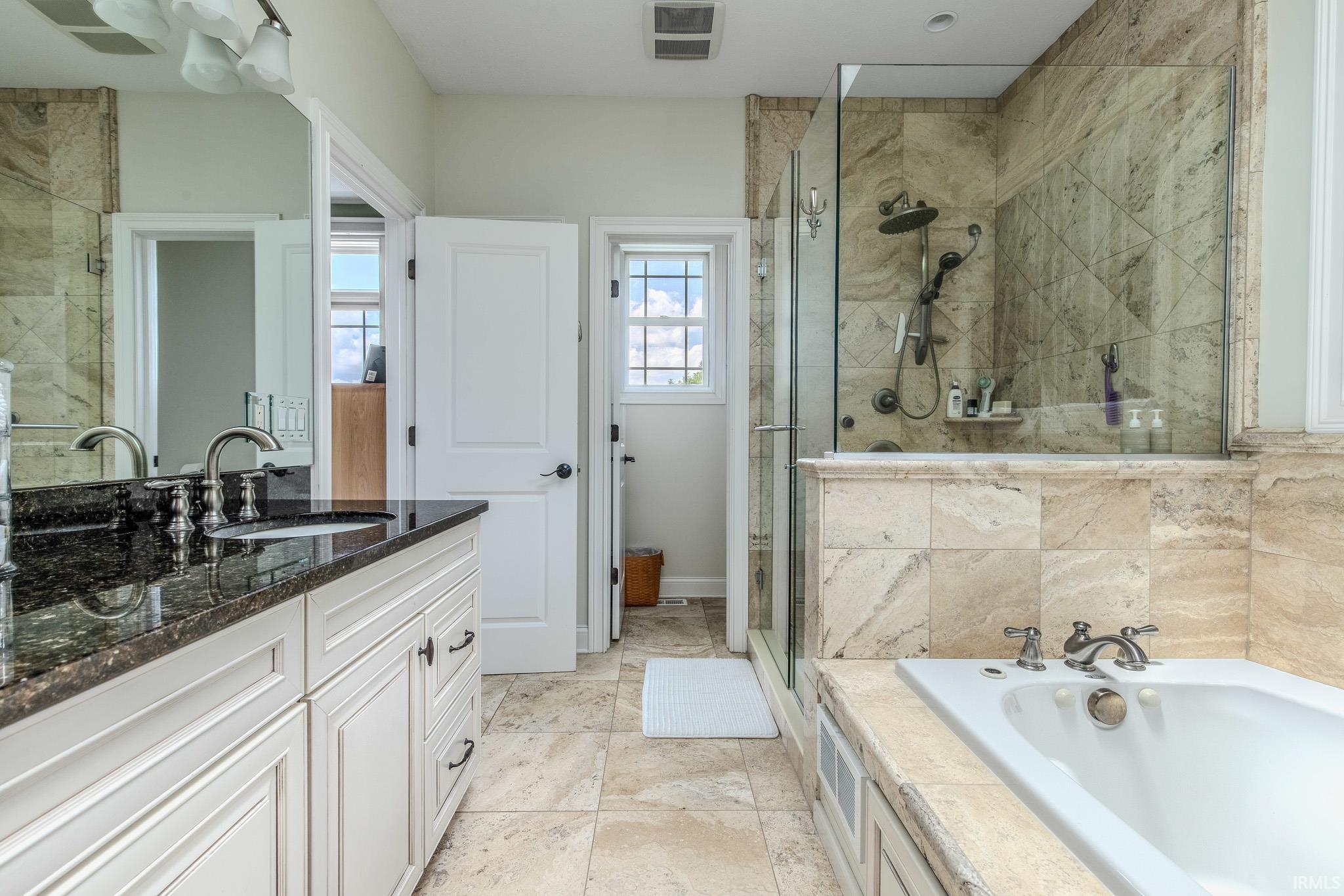 29591 Lakefield Court Elkhart IN 46514