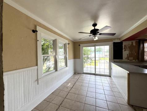 124 Columbia Avenue Tipton IN 46072