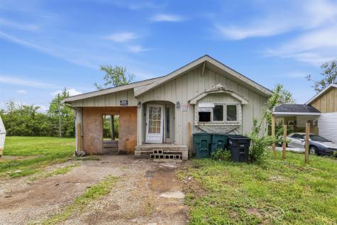 1513 E Cromer Avenue Muncie IN 47303